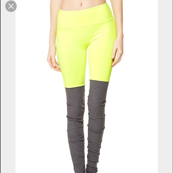 ALO Yoga Pants - Alo Goddess Ribbed Legging Size L